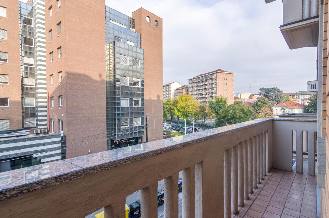 Cenisia District : Bright Sunflower Mini Flat Torino Kültér fotó