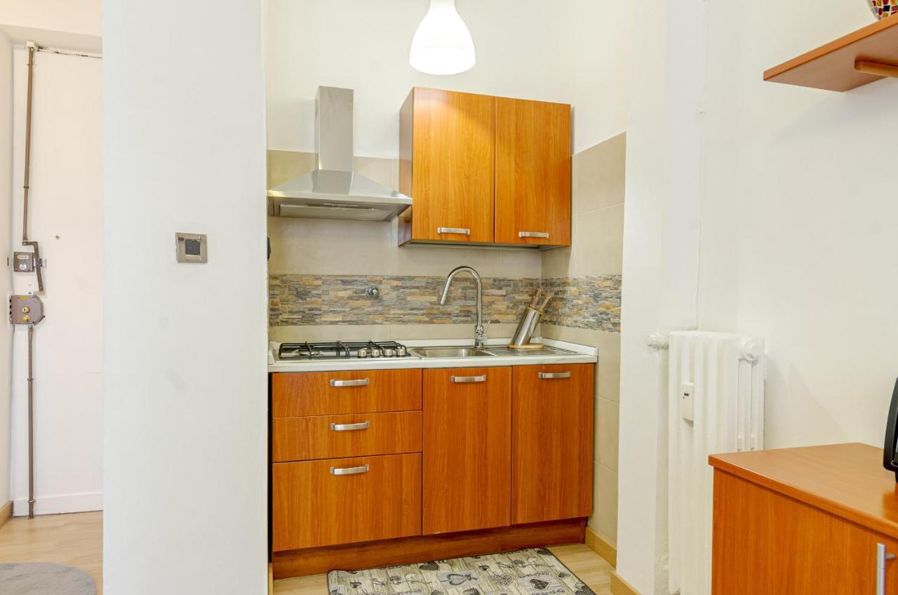Cenisia District : Bright Sunflower Mini Flat Torino Kültér fotó